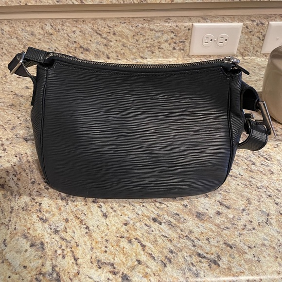 Fendi FF Vintage Crossbody / Shoulder Bag - Picture 6 of 16